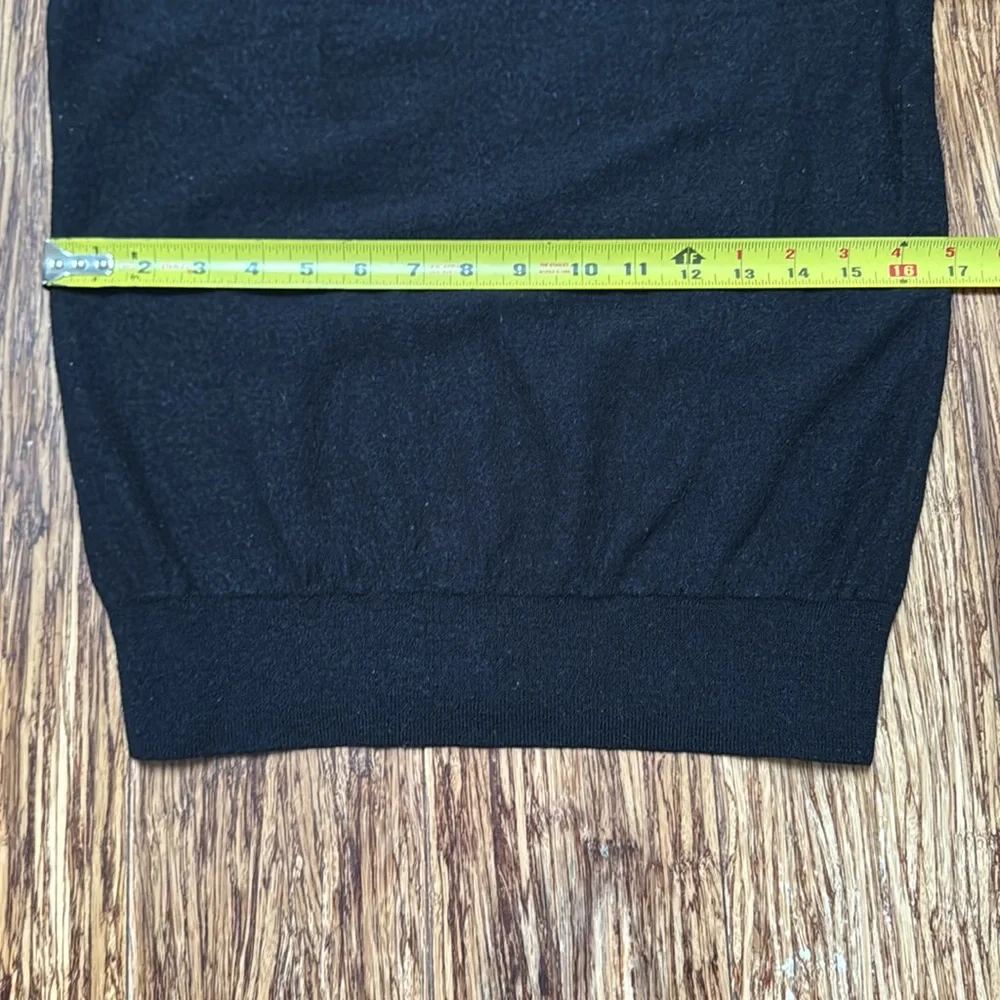 J. Crew black merino wool scoop neck long sleeve sweater size large